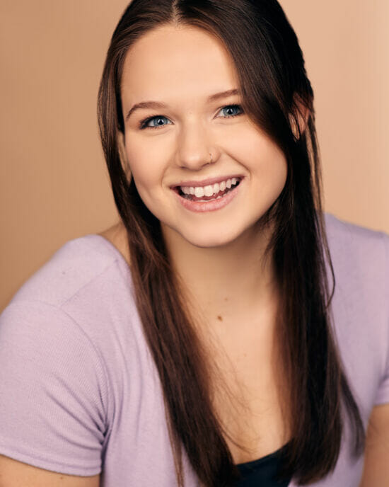 Lauren Kelly - NYC College Actor Headshots by Gareth